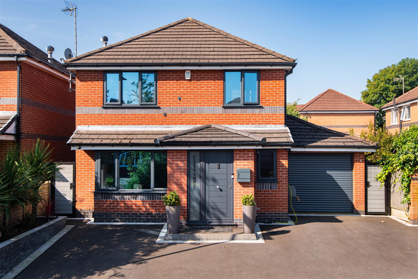 3 bed property in Old Gates Drive, Blackburn